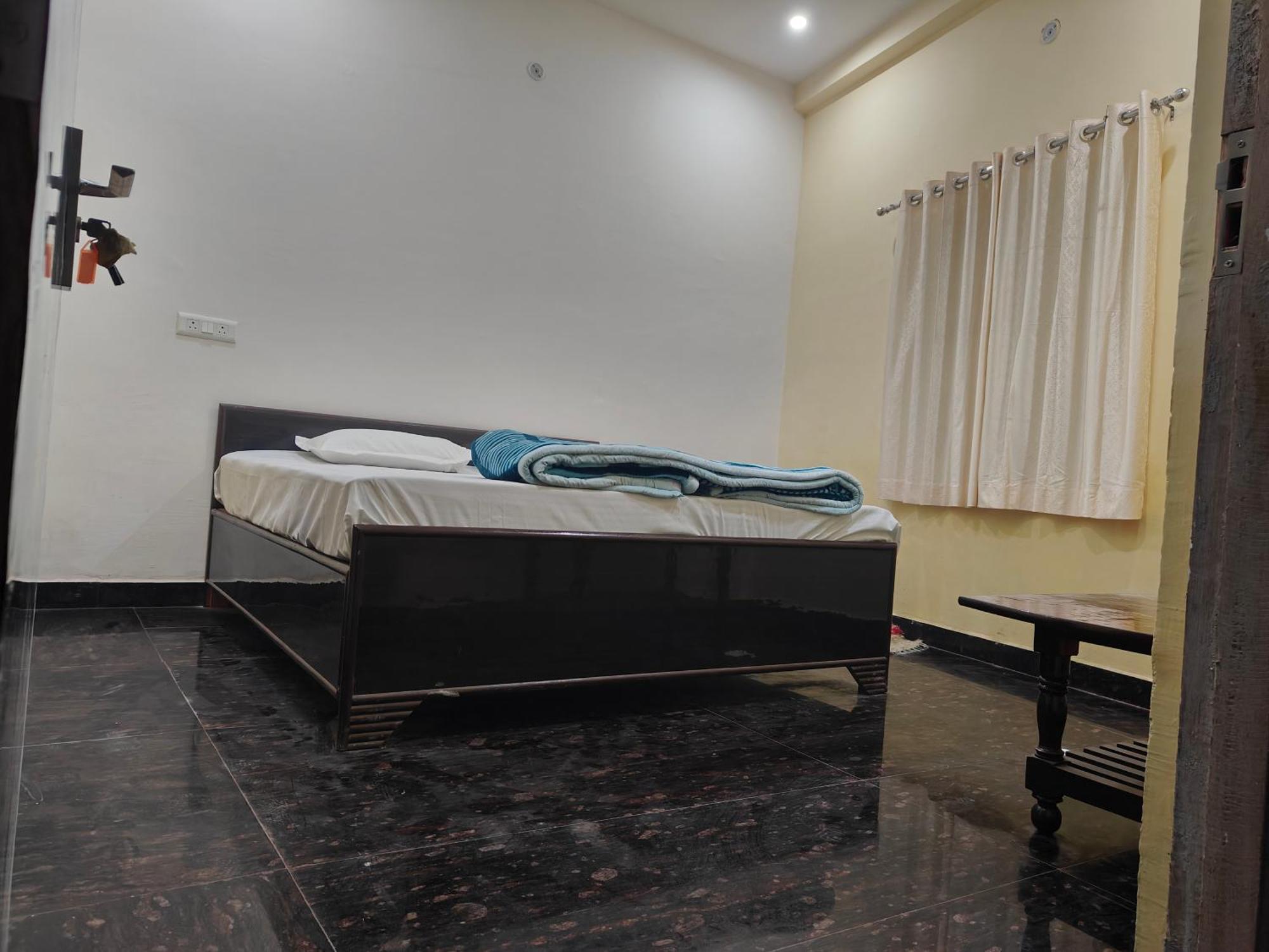 Sky Inn Paying Guest House Bénarès Extérieur photo